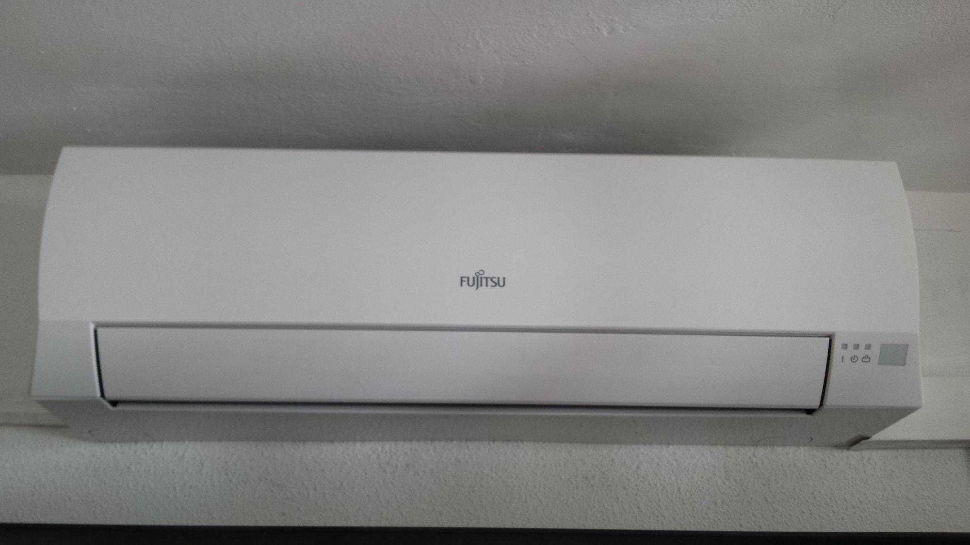 Mar Blau Apartamentos Calella Kültér fotó